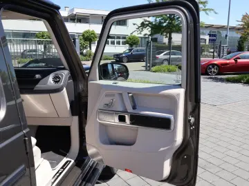 G 63 AMG MANUFAKTUR Superior-A22-NightPak.-ACC