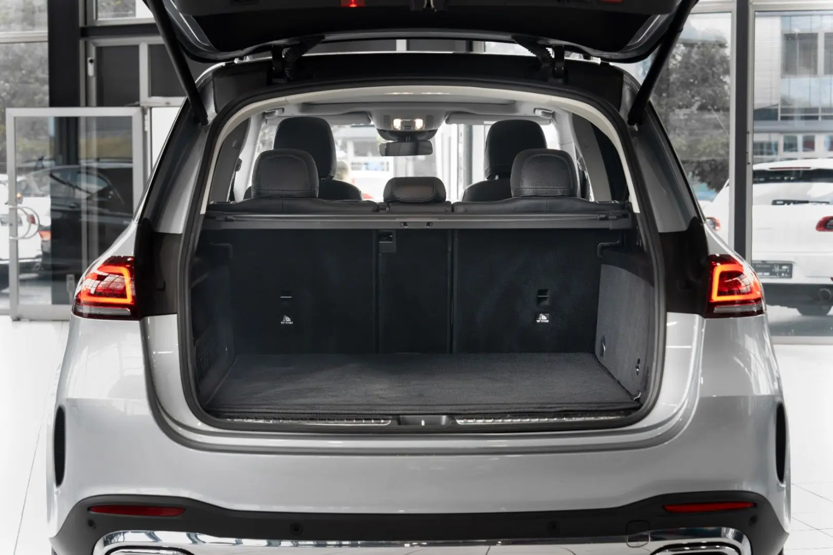 GLE 400d 4M*AMG-LINE*MASSAGE*PANO*HUD*360°*21