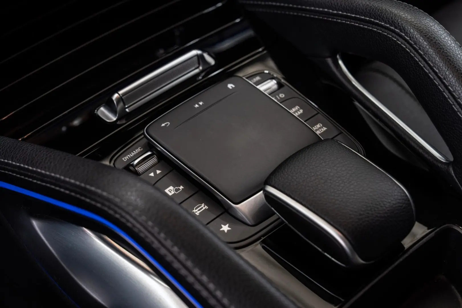 GLE 400d 4M*AMG-LINE*MASSAGE*PANO*HUD*360°*21
