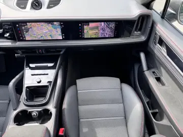 Porsche Cayenne Coupe GTS 22