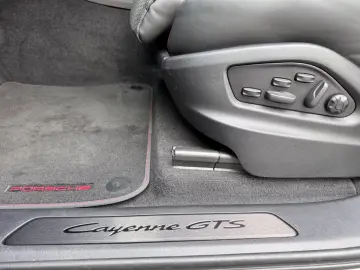 Porsche Cayenne Coupe GTS 22