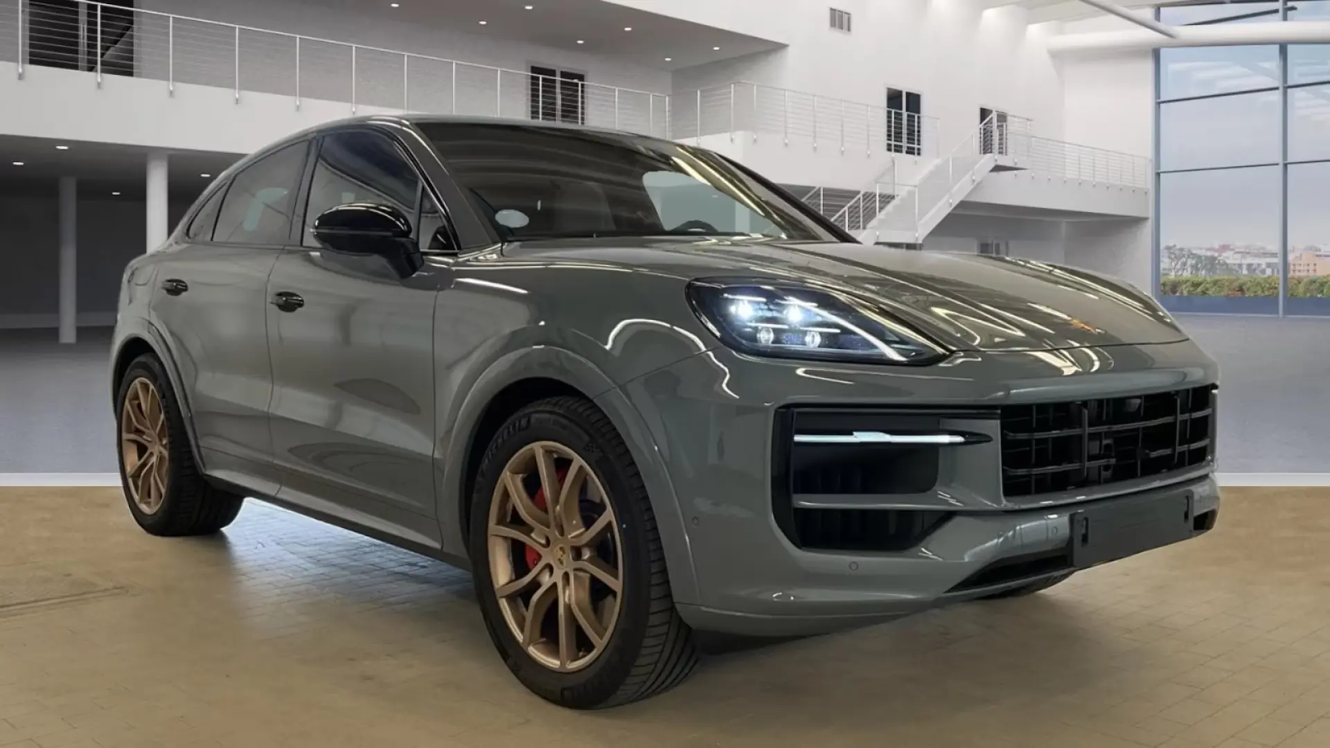 Porsche Cayenne * CoupeS * Individual * 3xTV