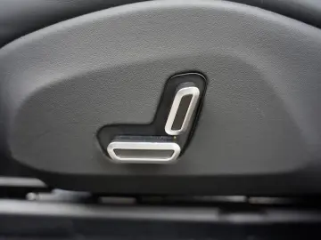 Purosangue 6.5 V12 Carbon Lifting Panoramaroof