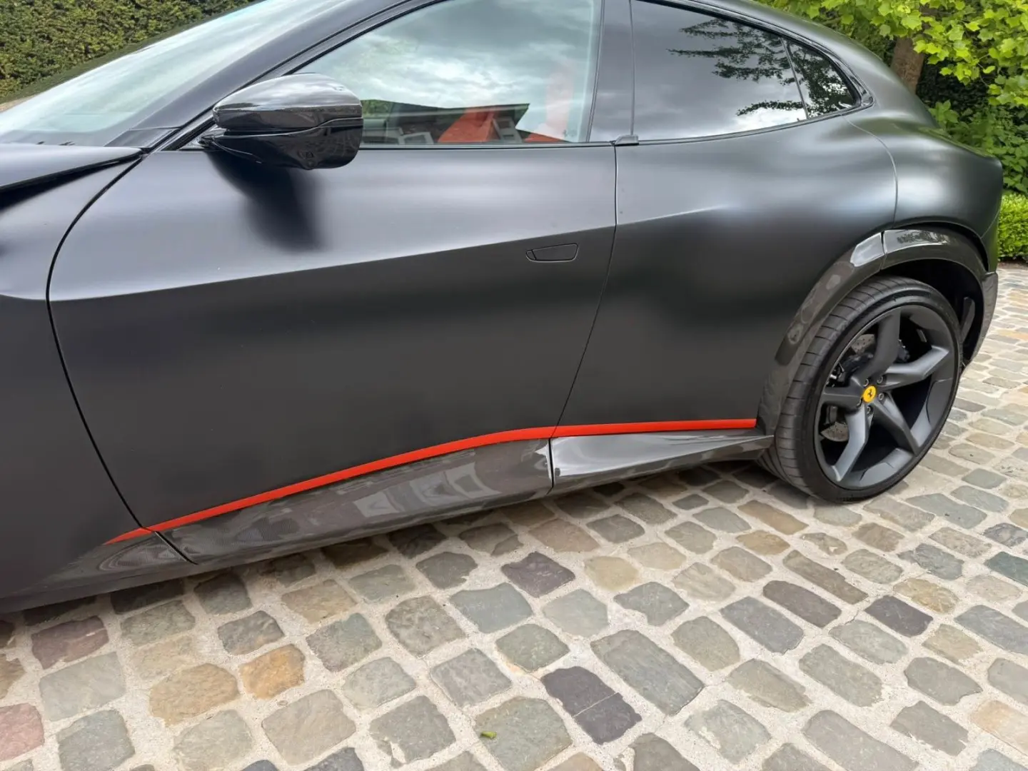 Purosangue V12 DCT 4WD ATELIER