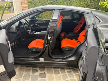 Purosangue V12 DCT 4WD ATELIER