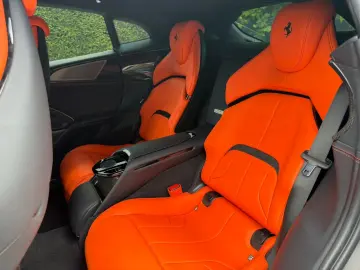 Purosangue V12 DCT 4WD ATELIER