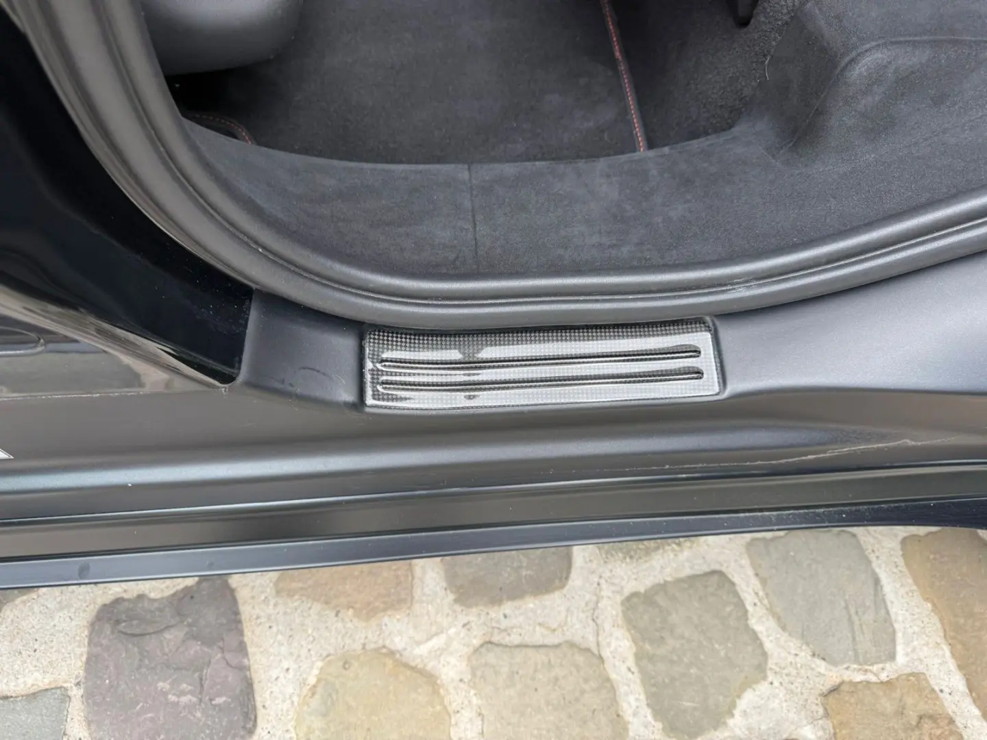 Purosangue V12 DCT 4WD ATELIER