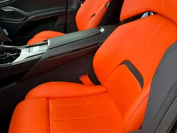 Purosangue V12 DCT 4WD ATELIER