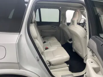 Volvo XC90 XC 90 B5 360° AHK S-Dach ACC