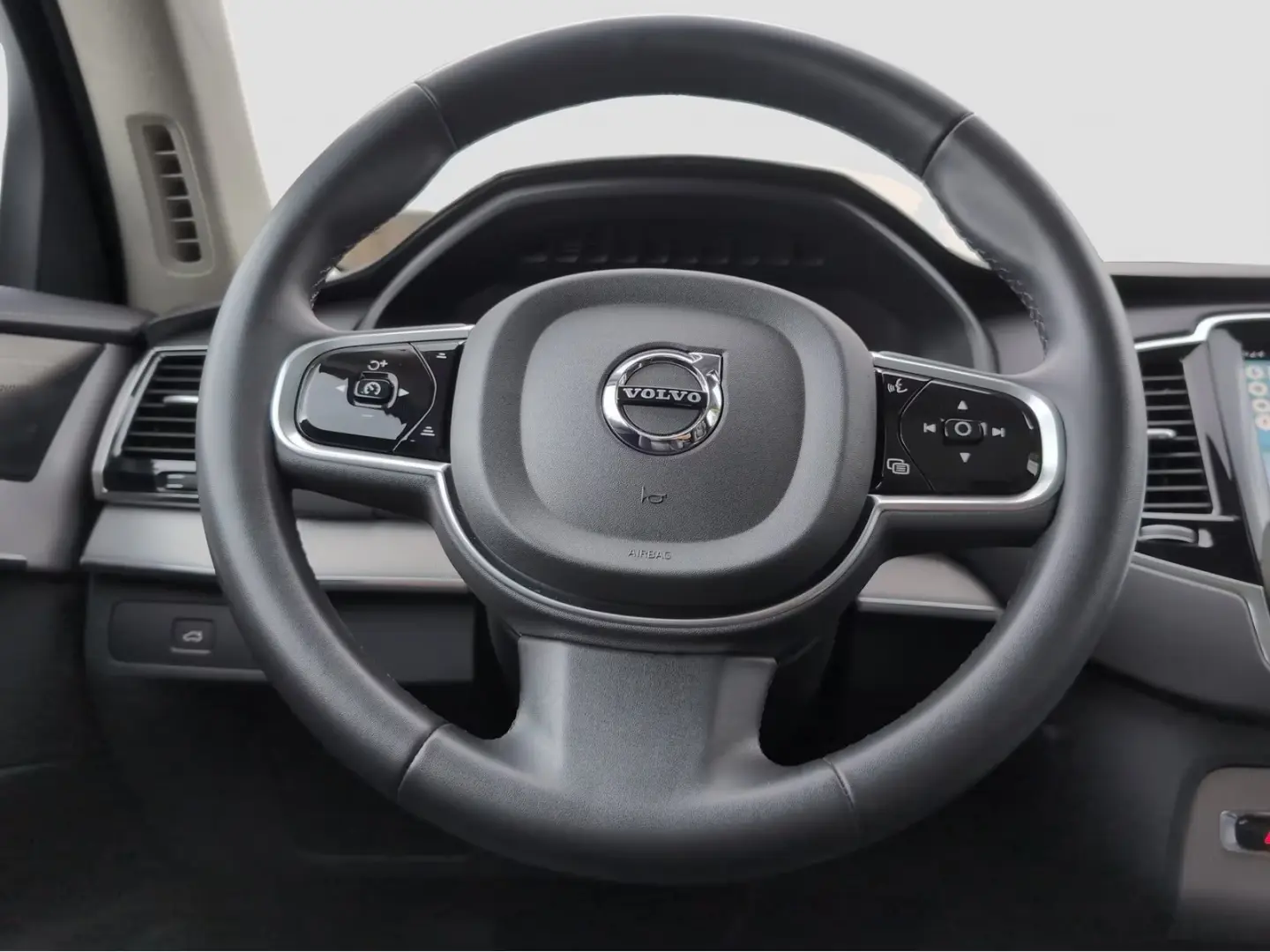 Volvo XC90 +B5+AWD+Mild-Hybrid+Diesel