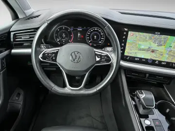 Volkswagen Touareg 3.0 TDI 4MOTION Masaj Tiptronic