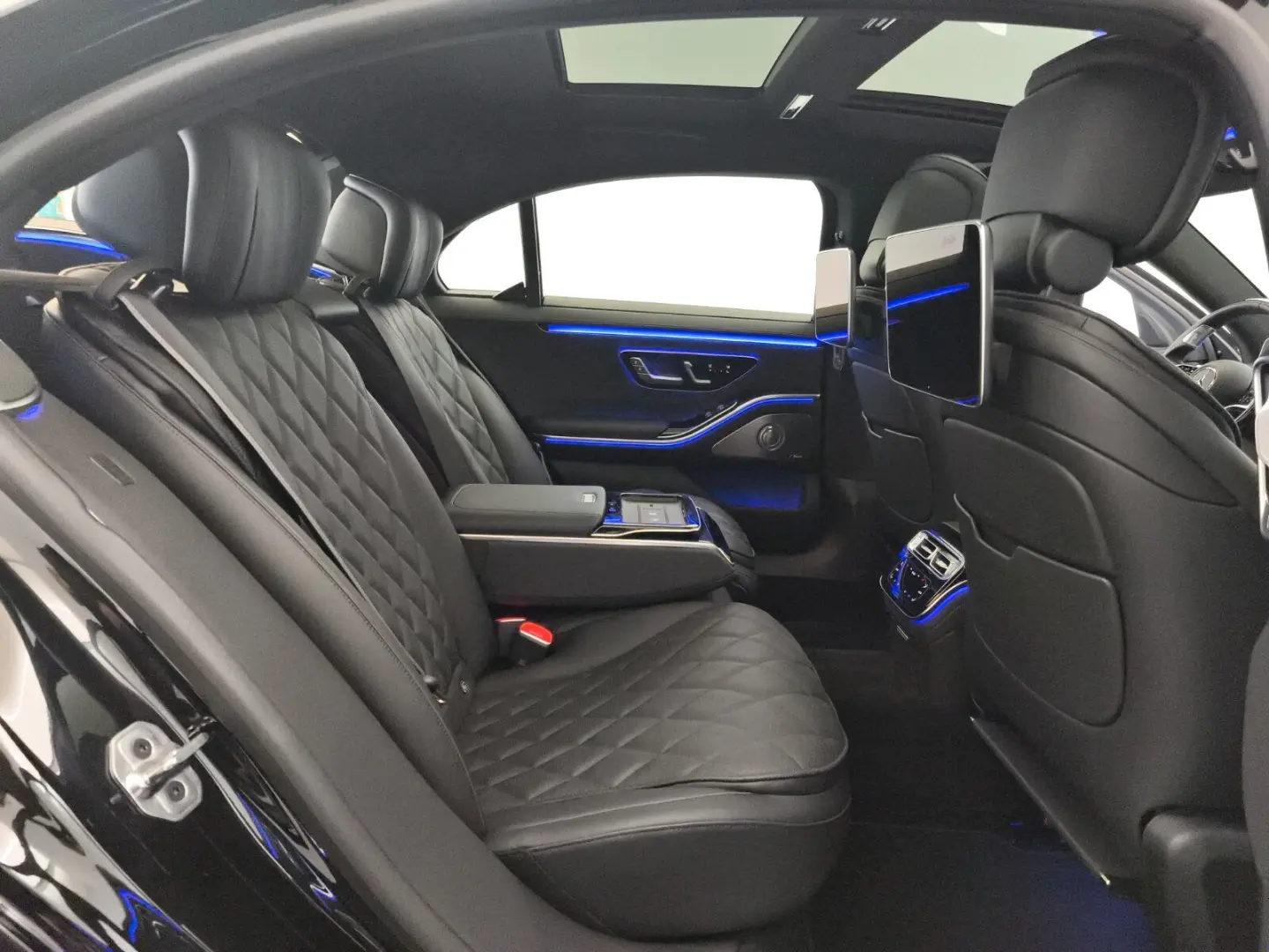 S 350d 4M L AMG FondEnter DrivePilot Pano KeyGo