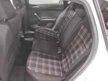 Polo VI 2.0 TSI GTI Navi LED AUT DynLicht SHZ
