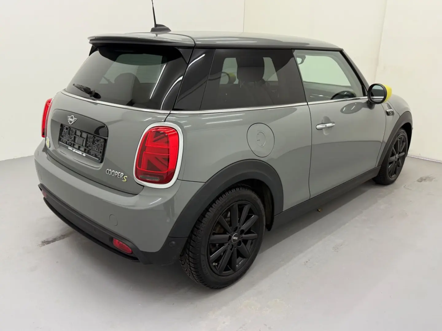 Cooper SE Essential Trim*SPOSI*LED*NAVI*PDC*Klim