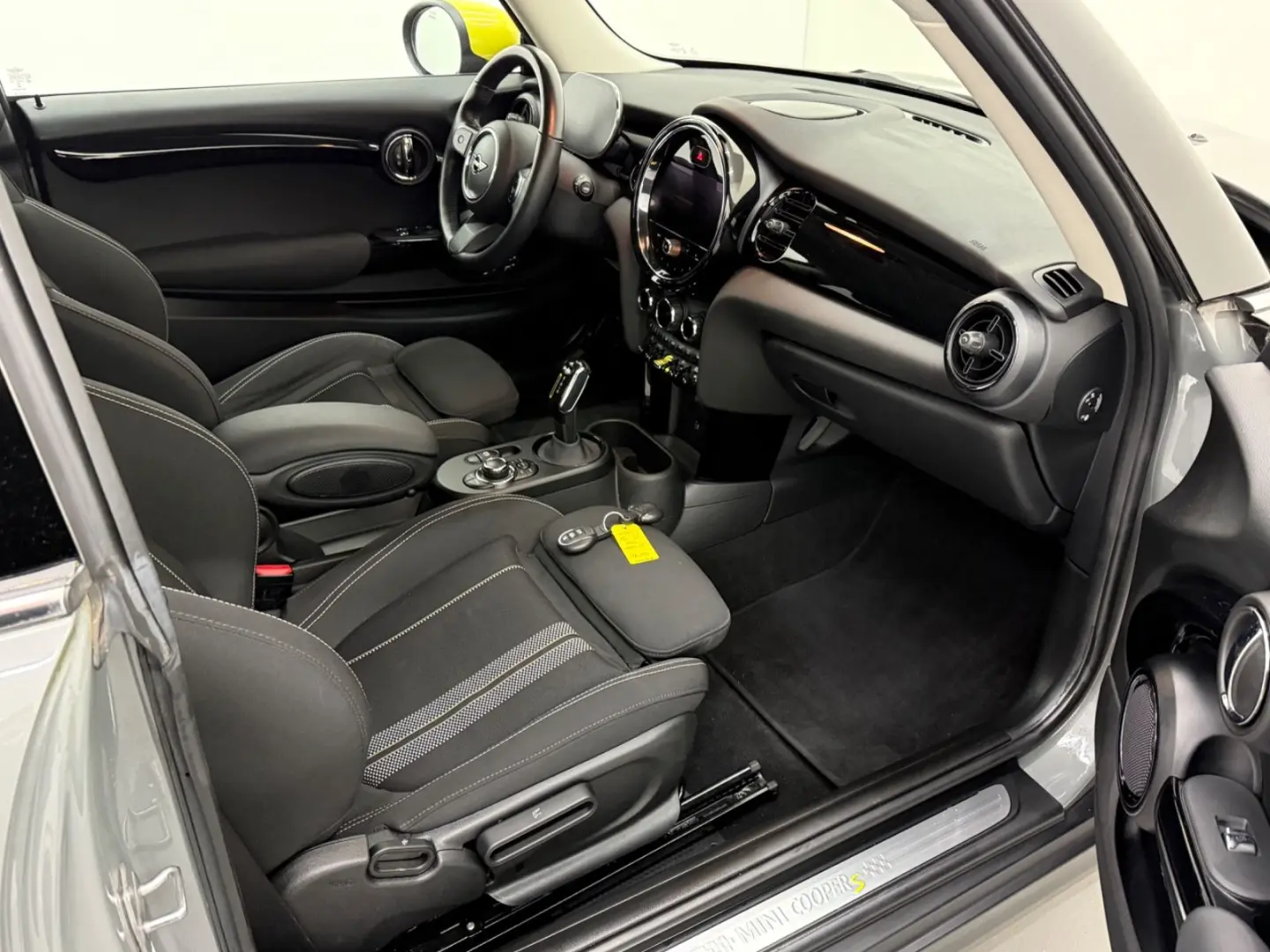 Cooper SE Essential Trim*SPOSI*LED*NAVI*PDC*Klim