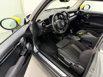 Cooper SE Essential Trim*SPOSI*LED*NAVI*PDC*Klim