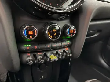 Cooper SE Essential Trim*SPOSI*LED*NAVI*PDC*Klim