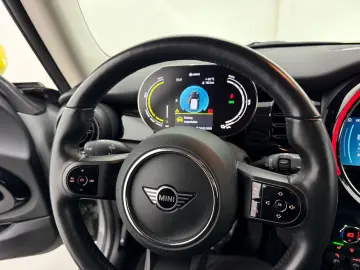 Cooper SE Essential Trim*SPOSI*LED*NAVI*PDC*Klim