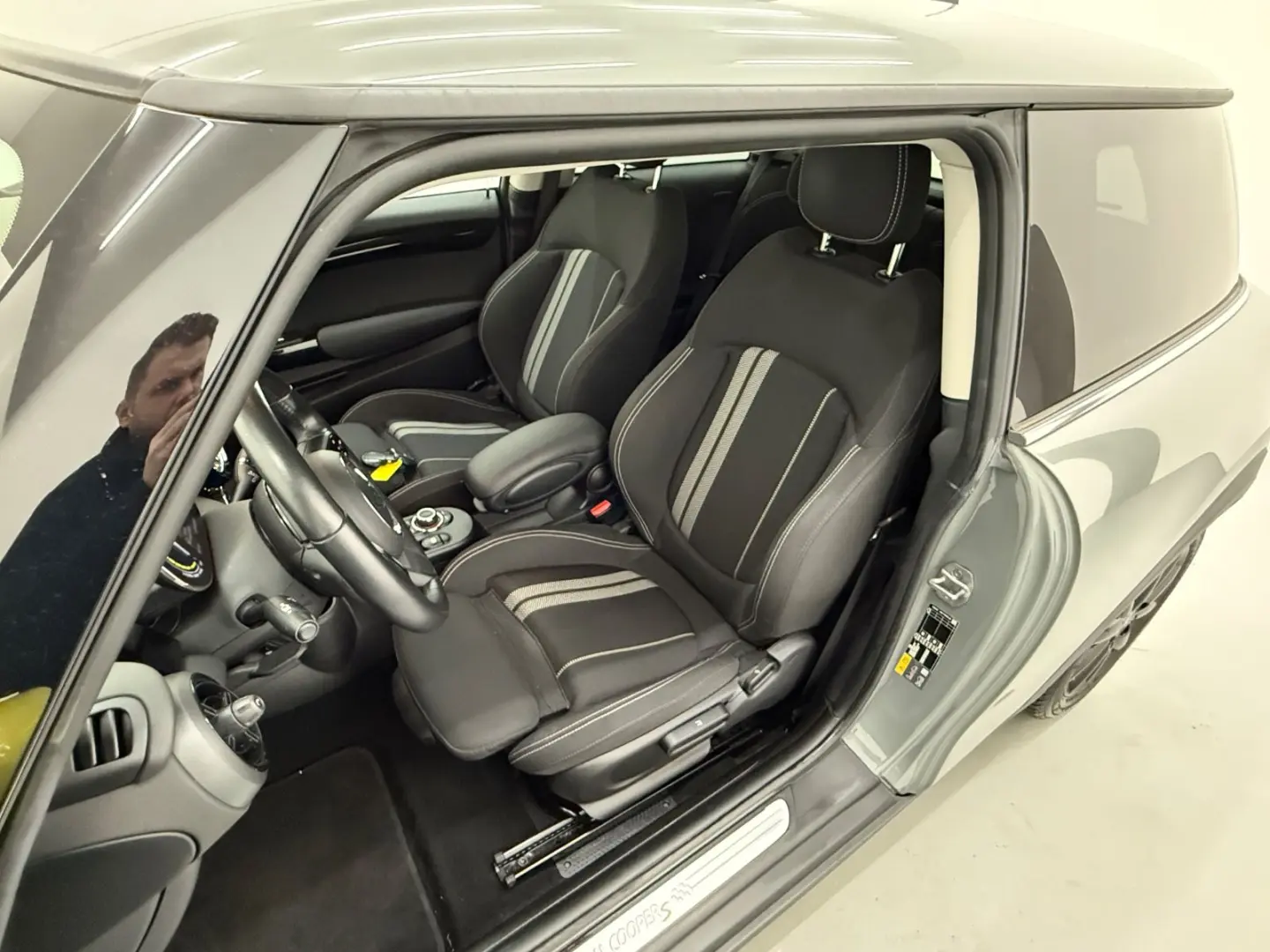 Cooper SE Essential Trim*SPOSI*LED*NAVI*PDC*Klim
