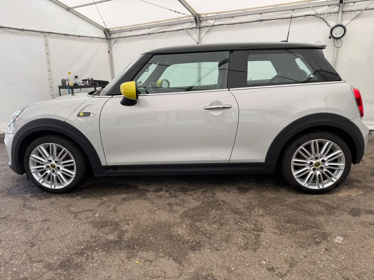 Cooper SE Trim /Kamera/Navi/Fernlichtaut./1.Hand