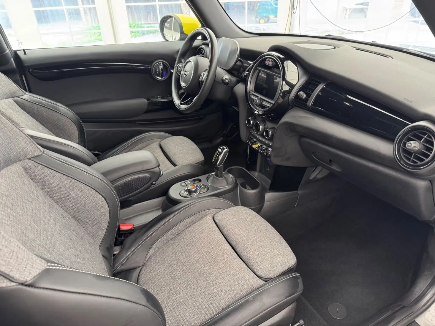 Cooper SE Trim /Kamera/Navi/Fernlichtaut./1.Hand