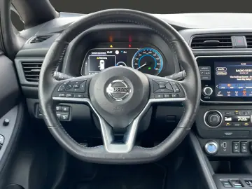 Leaf ACENTA 40 kWh (*ANDROID/APPLE CARPLAY*)