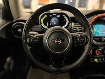 CooperSE/Aut/Navi/LED/SportStz/AppleC/TrimS