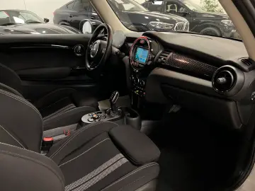 CooperSE/Aut/Navi/LED/SportStz/AppleC/TrimS