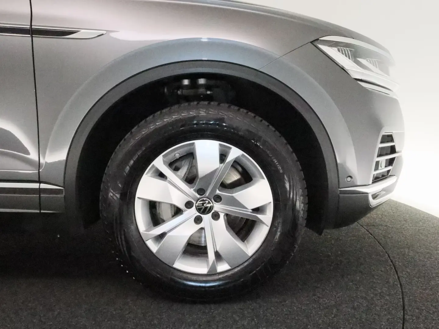 Volkswagen Touareg 3.0 V6 TDI Atmosphere AHK 360°