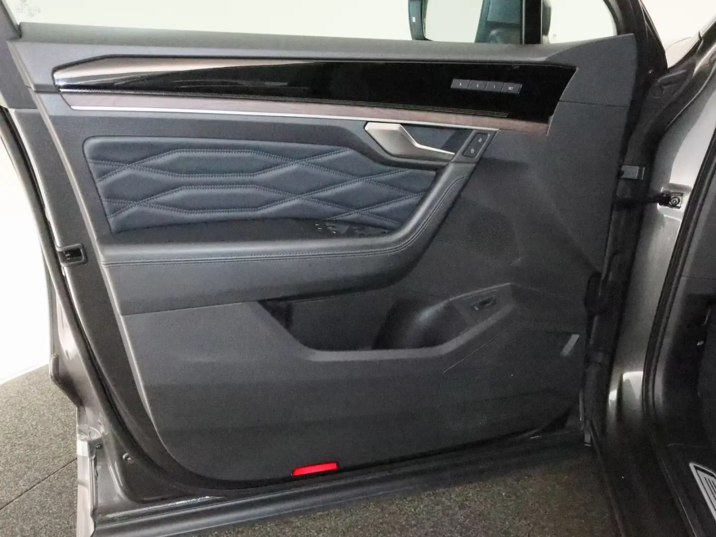 Volkswagen Touareg 3.0 V6 TDI Atmosphere AHK 360°