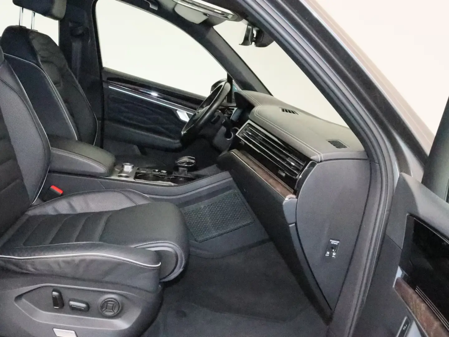 Volkswagen Touareg 3.0 V6 TDI Atmosphere AHK 360°