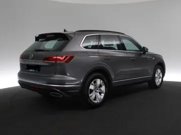Volkswagen Touareg 3.0 V6 TDI Atmosphere AHK 360°