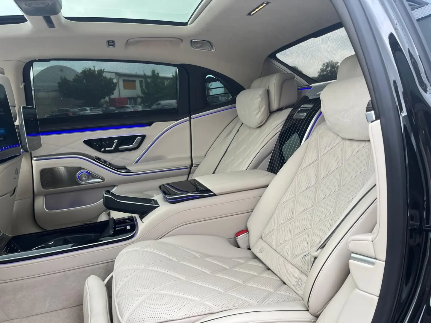 S 580L 4M  Maybach TwoTone-4Seat-Pano-TV-Excl-4D