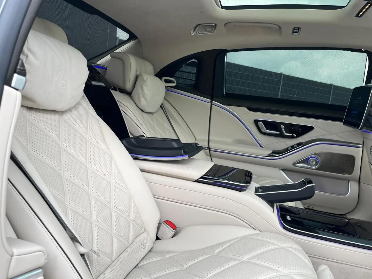 S 580L 4M  Maybach TwoTone-4Seat-Pano-TV-Excl-4D
