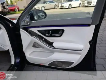 S 680 Maybach  4M DESIGNO MANUFAKTUR-FirstClass