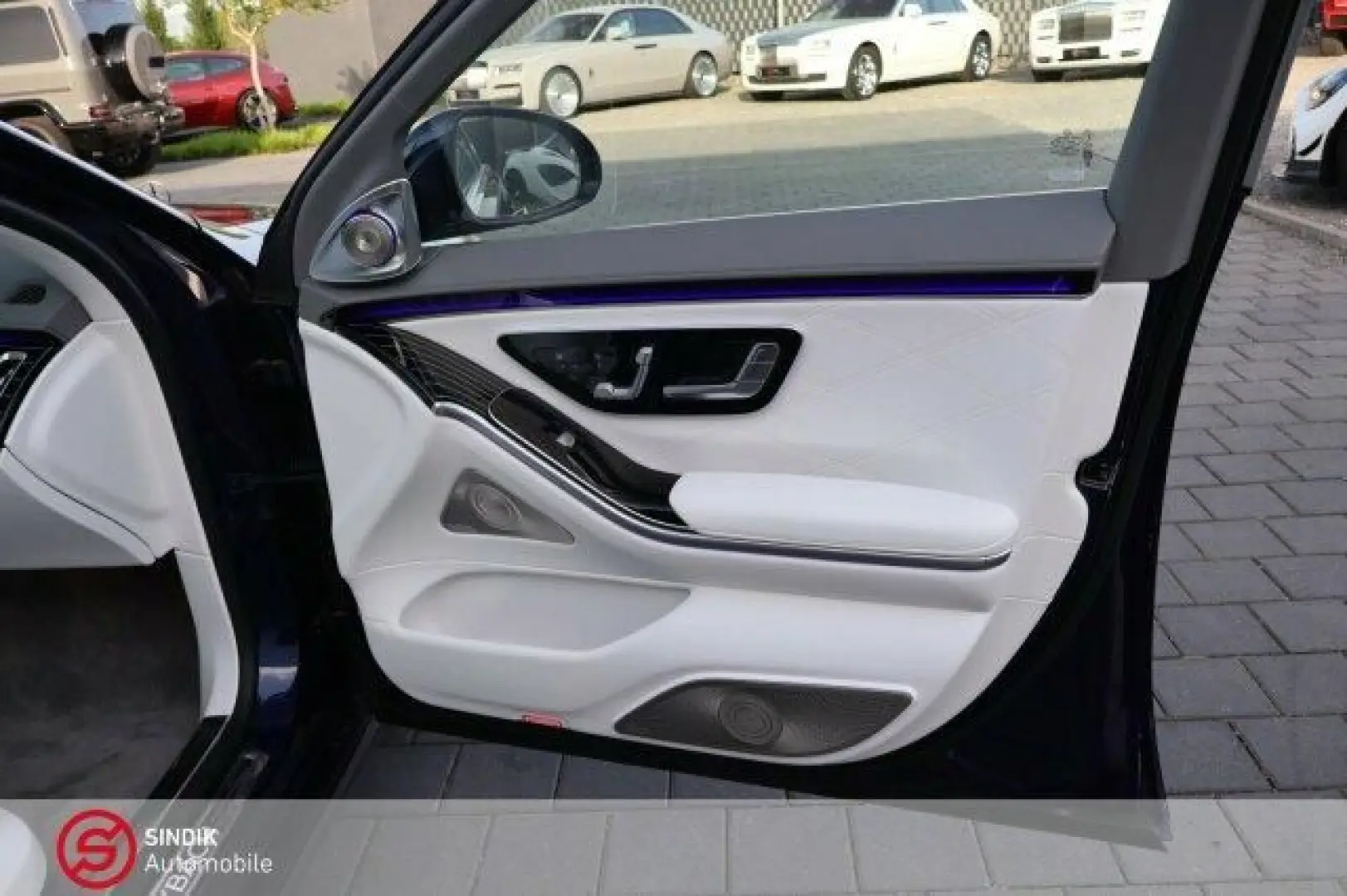 S 680 Maybach  4M DESIGNO MANUFAKTUR-FirstClass