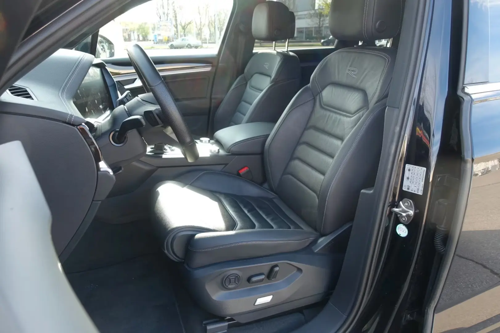 Volkswagen Touareg 3,0TDI R-Line 4Motiion Aut Navi