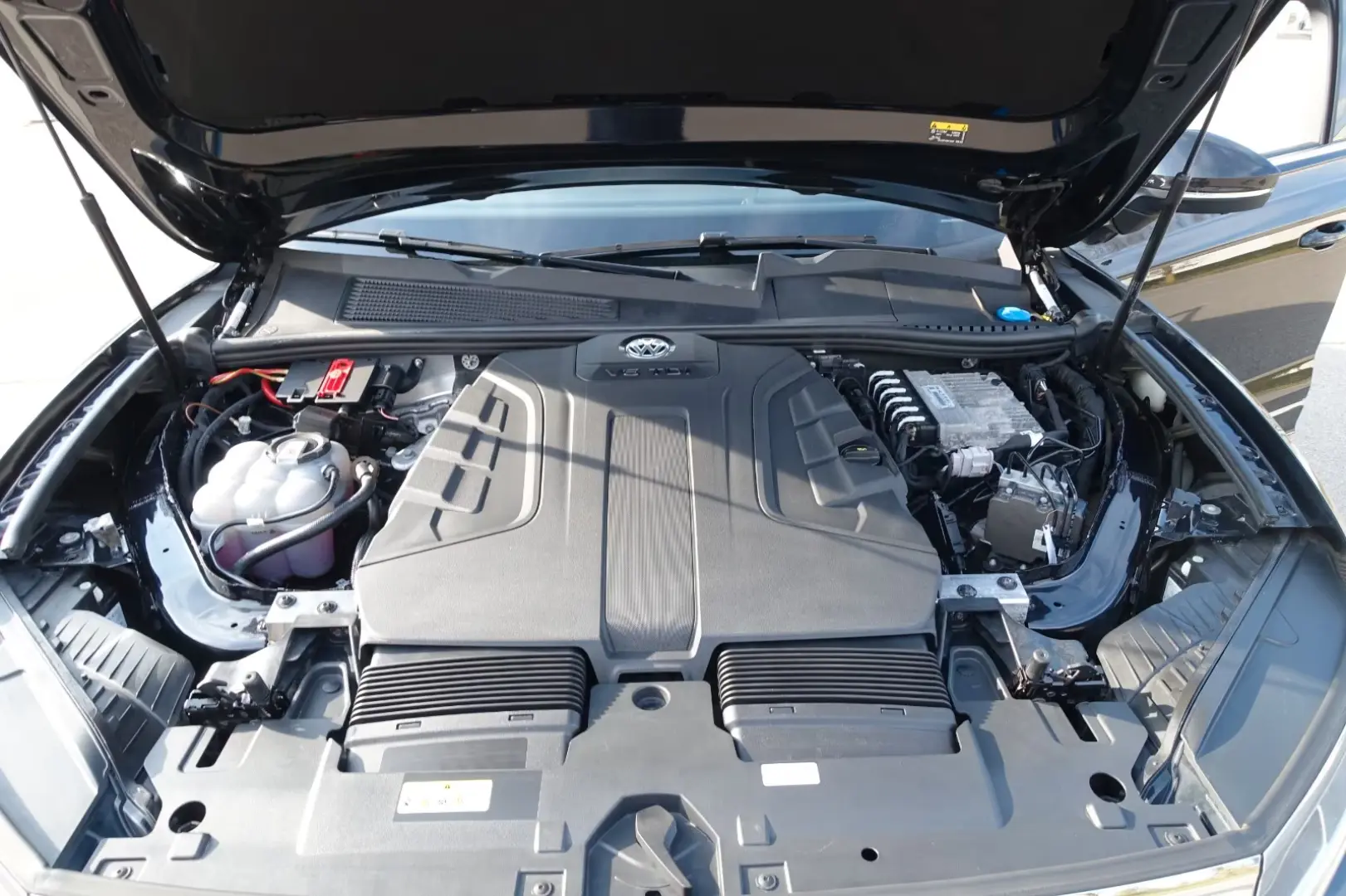 Volkswagen Touareg 3,0TDI R-Line 4Motiion Aut Navi