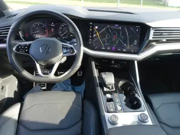Volkswagen Touareg 3,0TDI R-Line 4Motiion Aut Navi