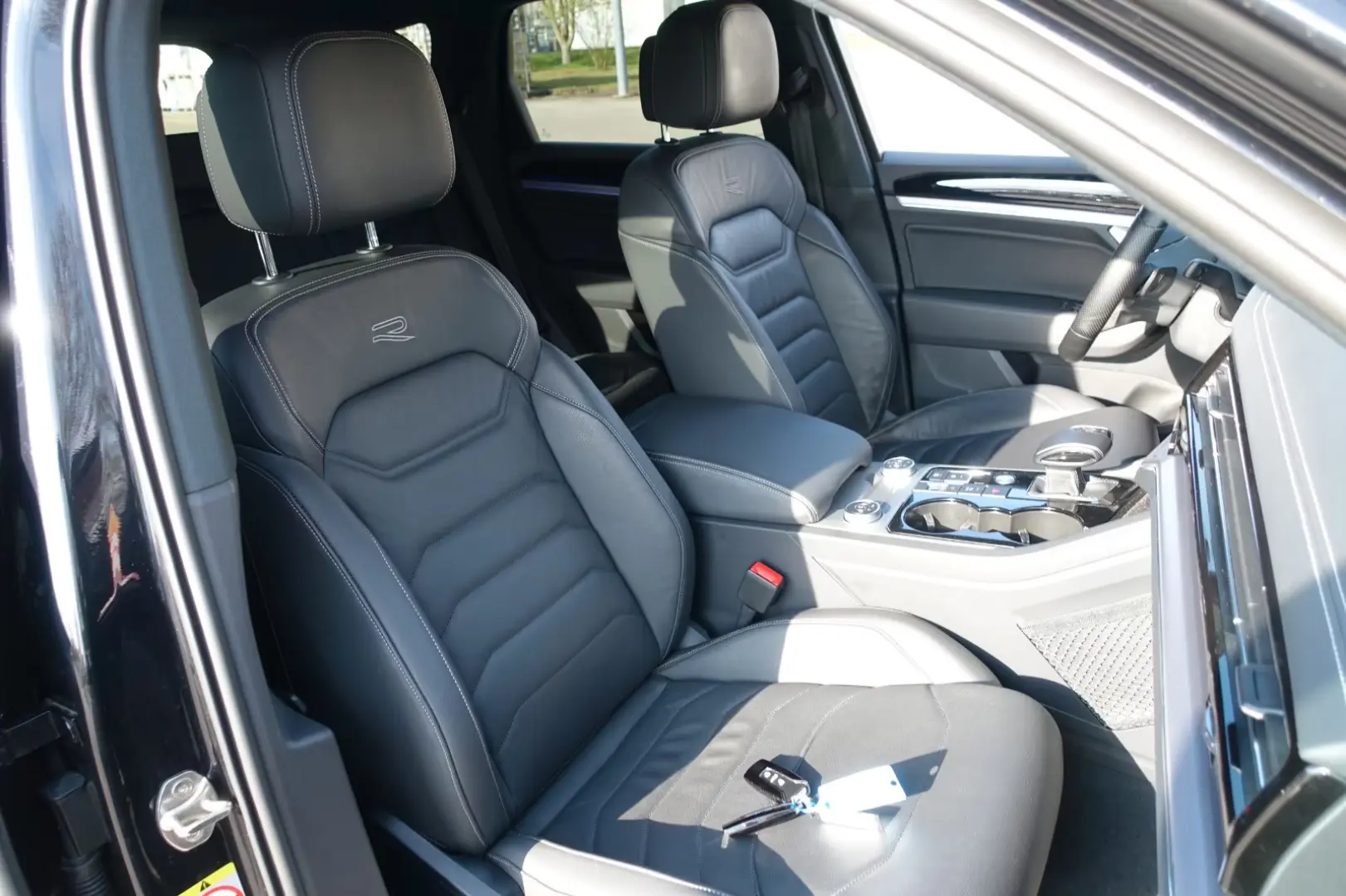 Volkswagen Touareg 3,0TDI R-Line 4Motiion Aut Navi