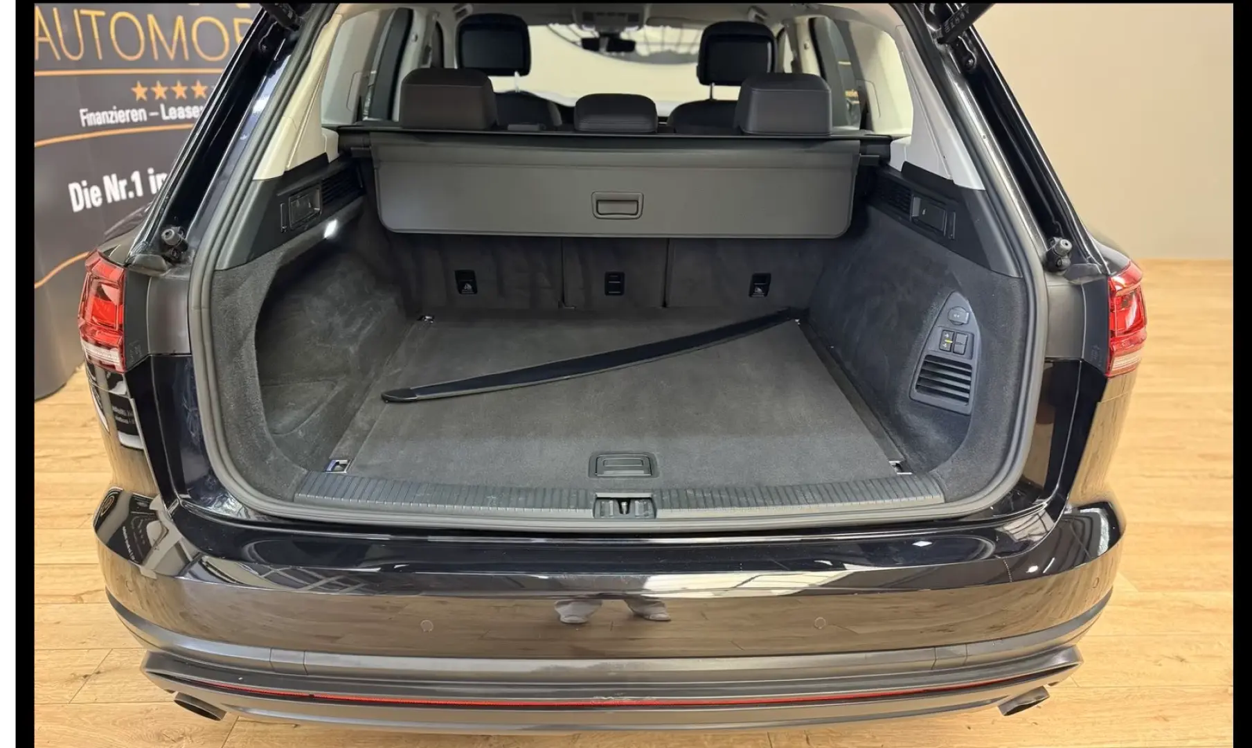 Volkswagen Touareg 4VS. 3.0 TDI AHK/Innov/Cameră/LED