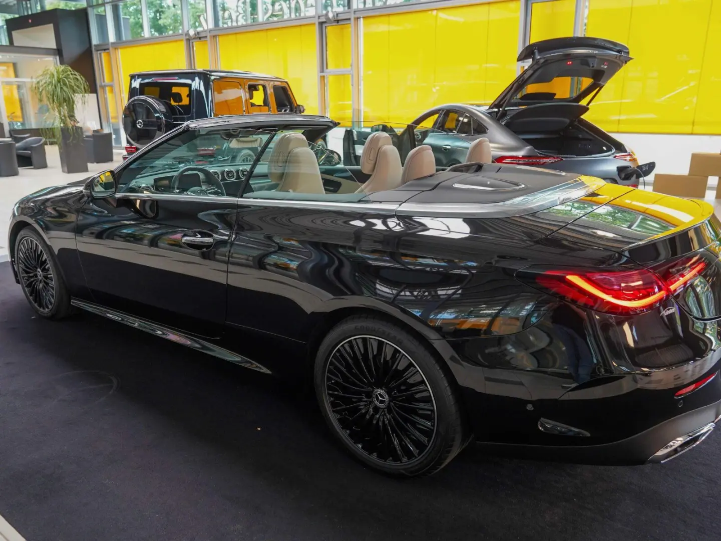 CLE 220 d Cabrio AMG Line macchiato Vielspeiche