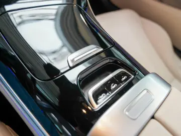 CLE 220 d Cabrio AMG Line macchiato Vielspeiche