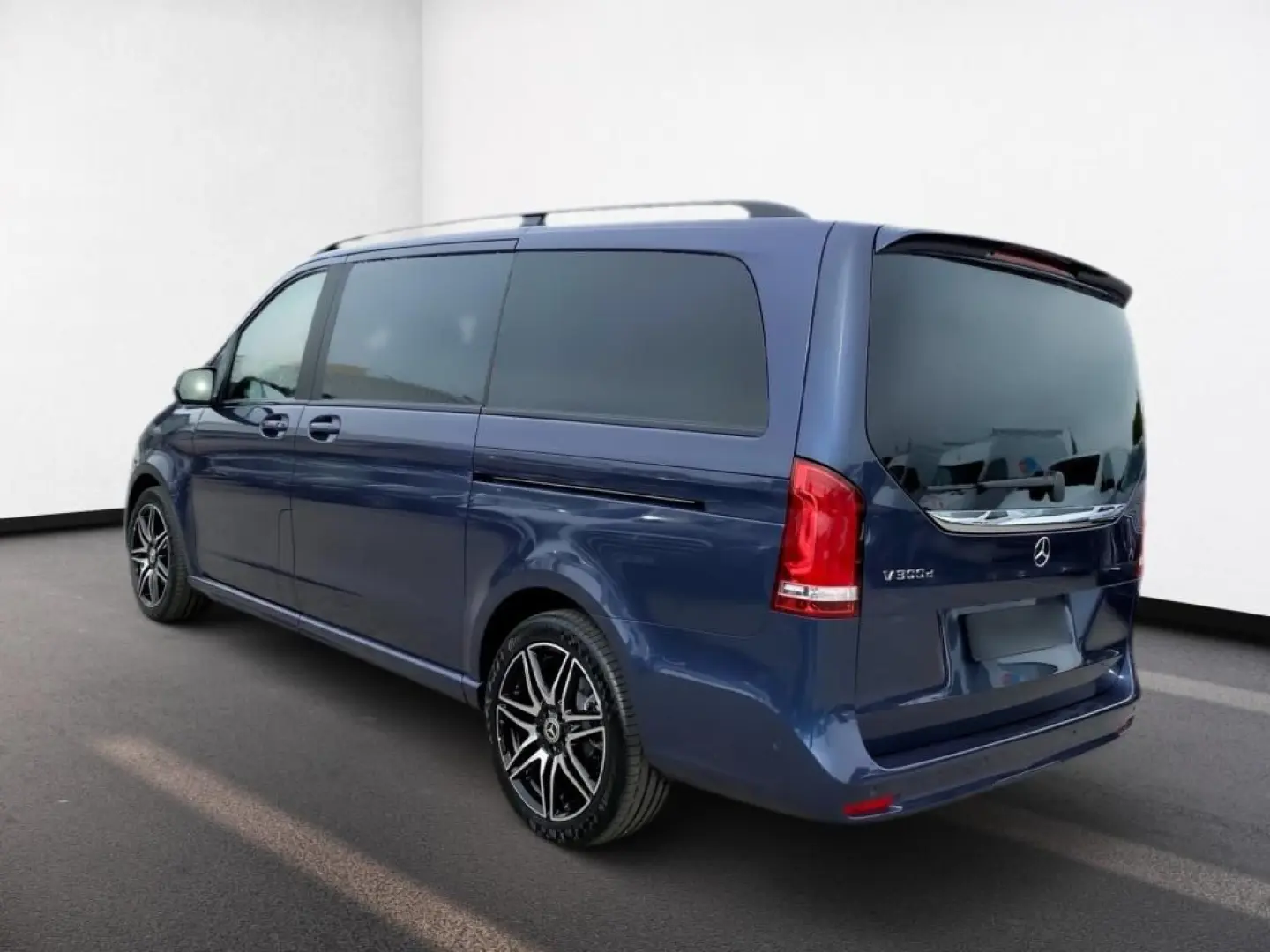 V 300 d long 4x2 *AMG*Avantgarde*Night*AHK*Navi