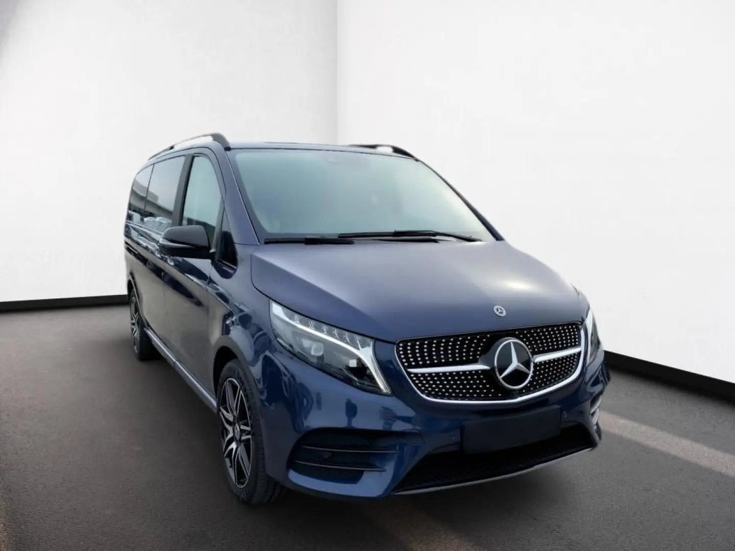V 300 d long 4x2 *AMG*Avantgarde*Night*AHK*Navi