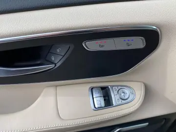 V 300 d long 4x2 *AMG*Avantgarde*Night*AHK*Navi