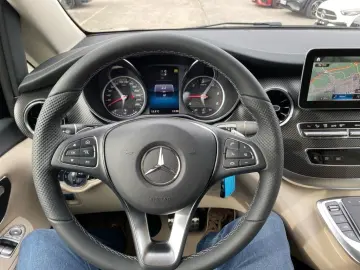 V 300 d long 4x2 *AMG*Avantgarde*Night*AHK*Navi