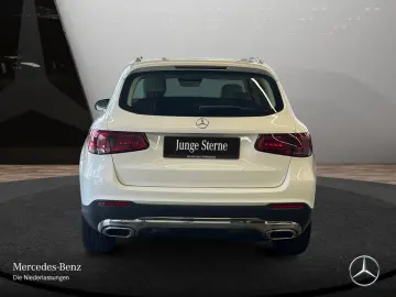 GLC 220 d 4M FAHRASSIST/AHK/BURMEST/HUD/HIGH-END