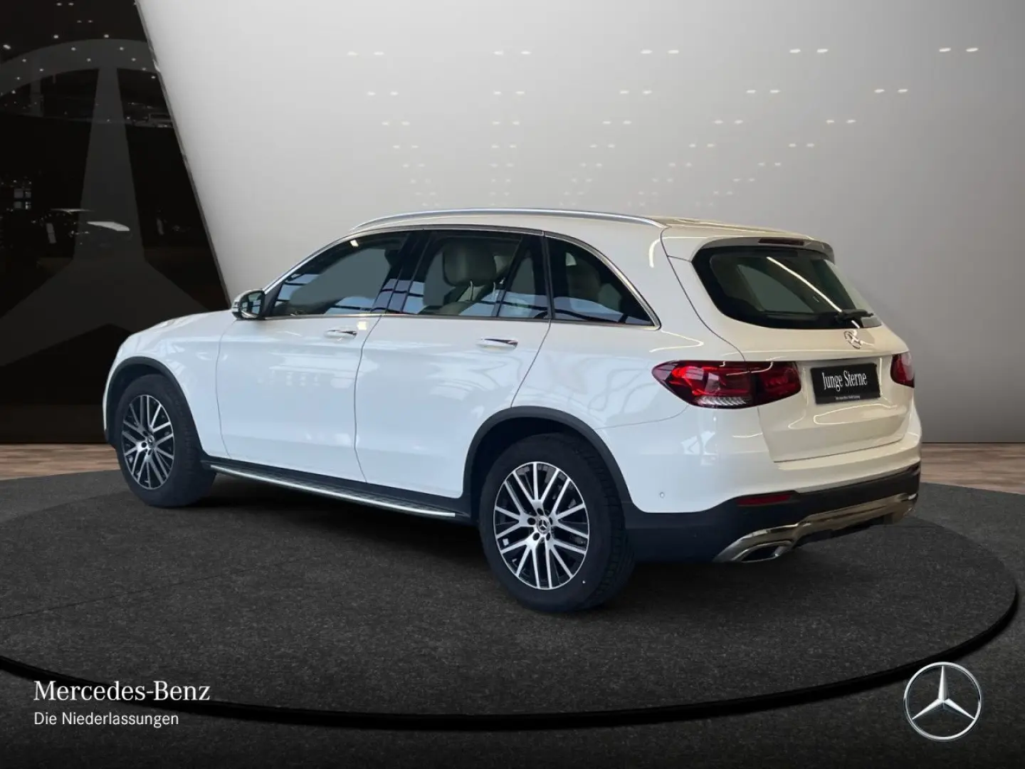 GLC 220 d 4M FAHRASSIST/AHK/BURMEST/HUD/HIGH-END