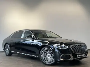 S 680 Maybach 4Matic Pano MBUX Fond 21 Zoll VOLL